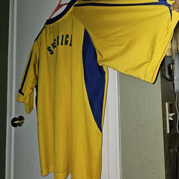 Sverige Sweden Football Soccer Jersey Shirt Men’s Size XXL Yellow And Blue - Picture 4 of 10